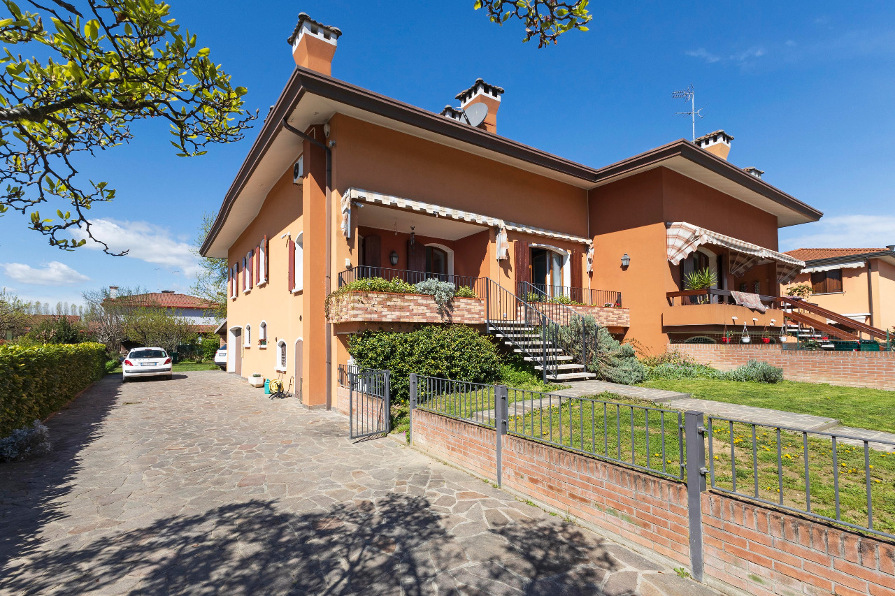 Casa Bifamiliare/Schiera in vendita a Quarto d'Altino